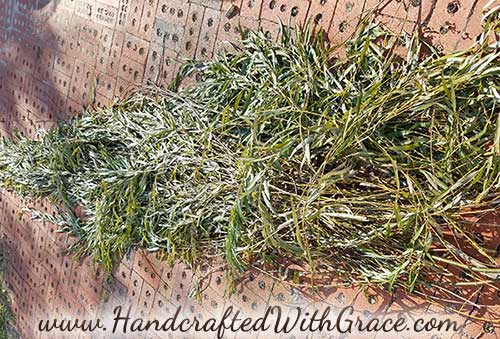 Making Wreaths with Willow Branches in Any Size